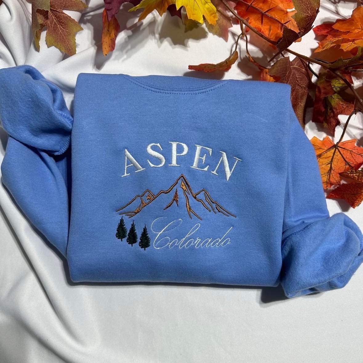 Aspen Colorado embroidered sweatshirt; Aspen Mountain embroidered crewneck, trendy aesthetic Christmas/holiday gift